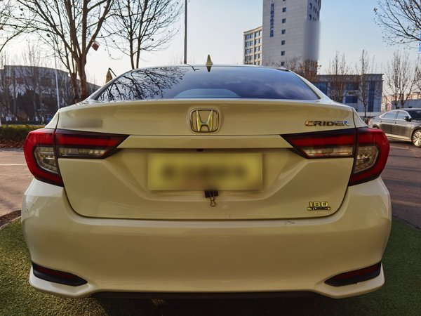 Honda Crider 2022, 39400 км, за 9618 USD