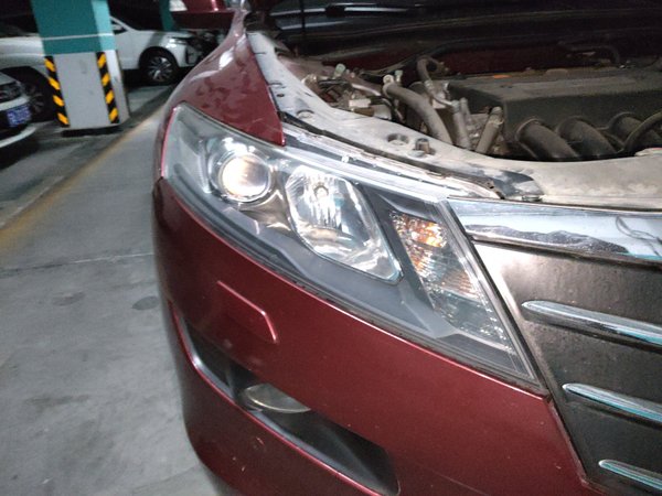 Honda Crosstour 2012, 153500 км, за 5809 USD