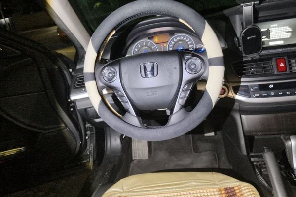 Honda Crosstour 2014, 89400 км, за 8306 USD - фото 11