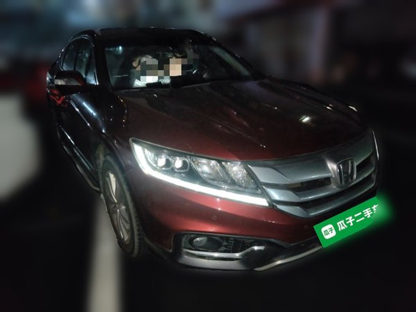 Honda Crosstour 2014, 128300 км, за 7367 USD