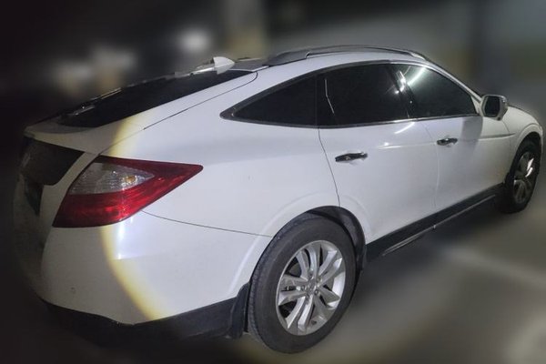 Honda Crosstour 2014, 131100 км, за 7128 USD - фото 6