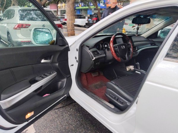 Honda Crosstour 2014, 57800 км, за 10008 USD - фото 17