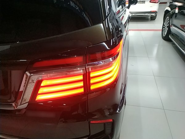 Honda Elysion 2016, 81199 км, за 16760 USD - фото 7
