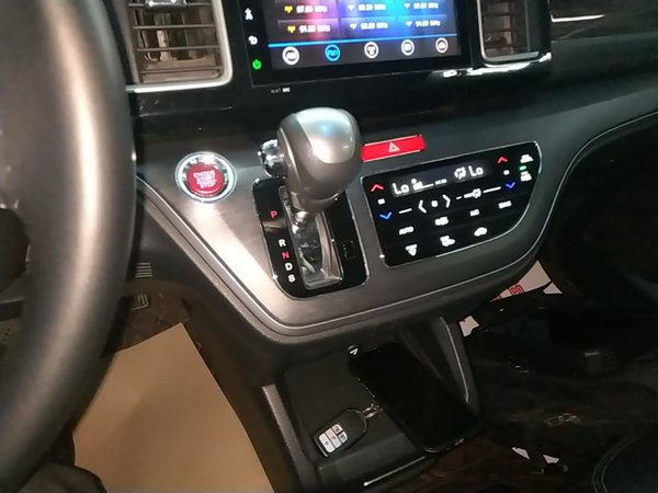Honda Elysion 2016, 81199 км, за 16760 USD - фото 17