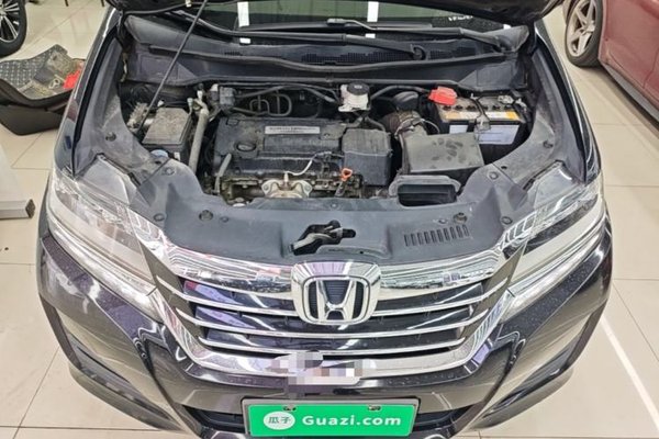 Honda Elysion 2016, 129800 км, за 18557 USD - фото 6