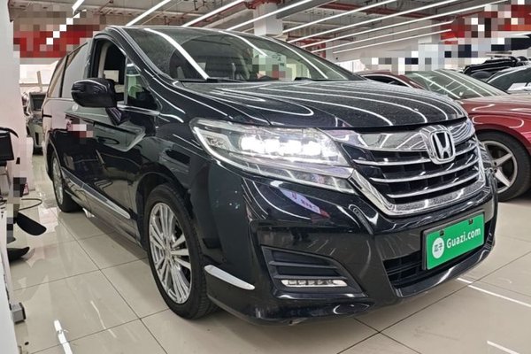 Honda Elysion 2016, 129800 км, за 18557 USD - фото 10