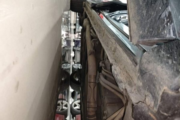 Honda Elysion 2016, 129800 км, за 18557 USD - фото 8