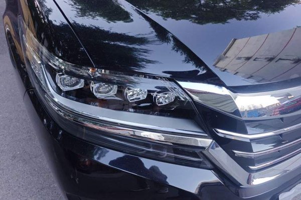Honda Elysion 2016, 86000 км, за 16491 USD - фото 7