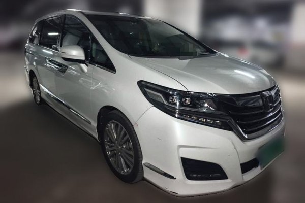 Honda Elysion 2016, 107500 км, за 16549 USD