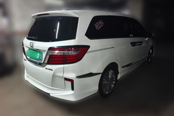 Honda Elysion 2016, 107500 км, за 16549 USD - фото 6