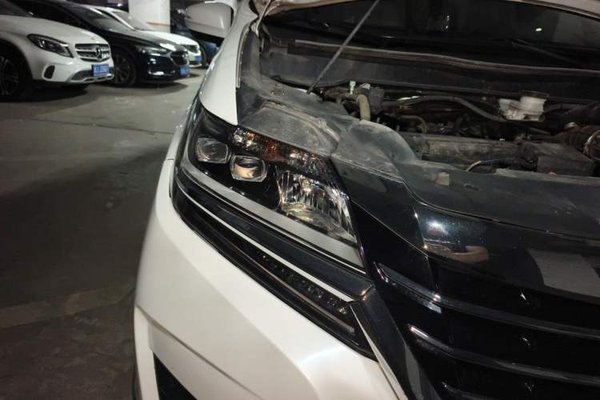 Honda Elysion 2016, 107500 км, за 16549 USD - фото 7
