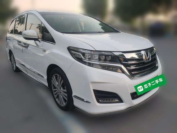 Honda Elysion 2016, 151900 км, за 17382 USD