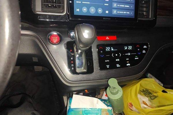Honda Elysion 2016, 159800 км, за 14173 USD - фото 15