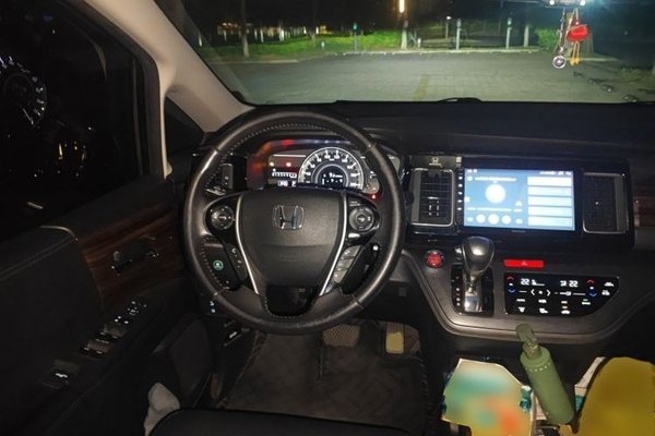 Honda Elysion 2016, 159800 км, за 14173 USD - фото 11