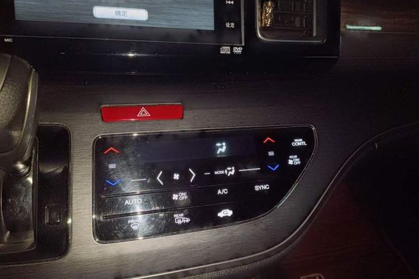 Honda Elysion 2016, 185000 км, за 14269 USD - фото 14
