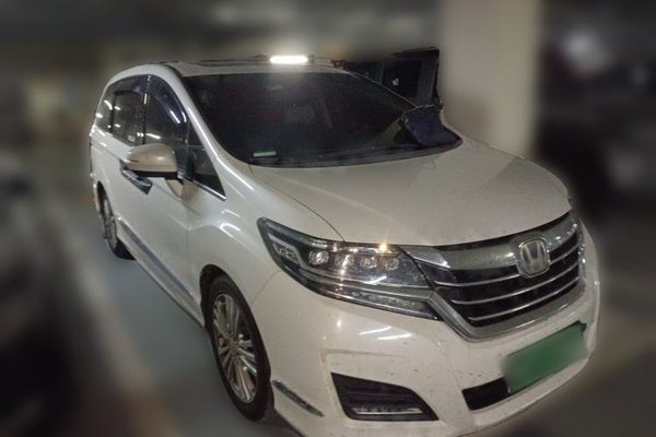 Honda Elysion 2016, 185000 км, за 14269 USD