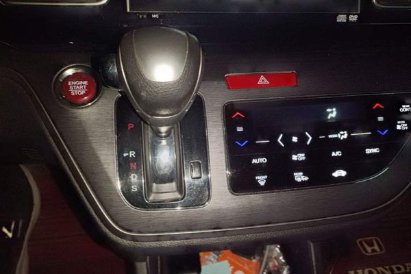 Honda Elysion 2016, 185000 км, за 14269 USD - фото 15