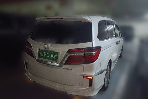 Honda Elysion 2016, 185000 км, за 14269 USD - фото 6