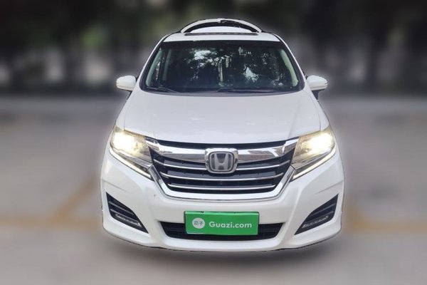Honda Elysion 2016, 91800 км, за 17713 USD
