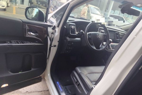 Honda Elysion 2016, 91800 км, за 17713 USD - фото 20