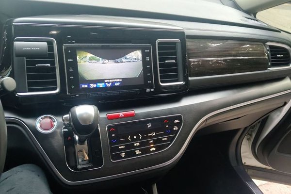 Honda Elysion 2016, 91800 км, за 17713 USD - фото 10