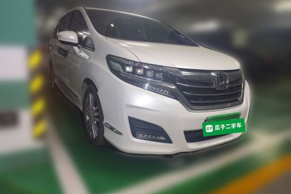 Honda Elysion 2016, 95000 км, за 17471 USD