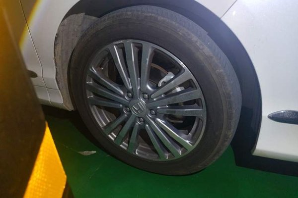 Honda Elysion 2016, 95000 км, за 17471 USD - фото 8