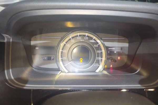 Honda Elysion 2016, 95000 км, за 17471 USD - фото 10