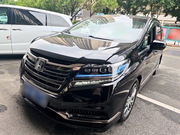 Honda Elysion · 2019 год