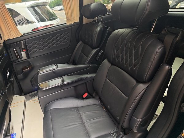 Honda Elysion 2019, 73100 км, за 23085 USD - фото 20
