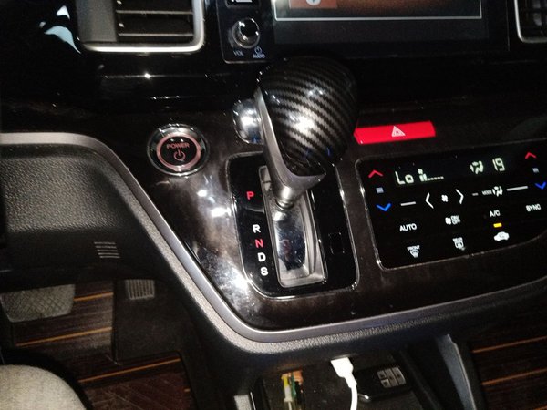 Honda Elysion 2019, 109700 км, за 20116 USD - фото 15