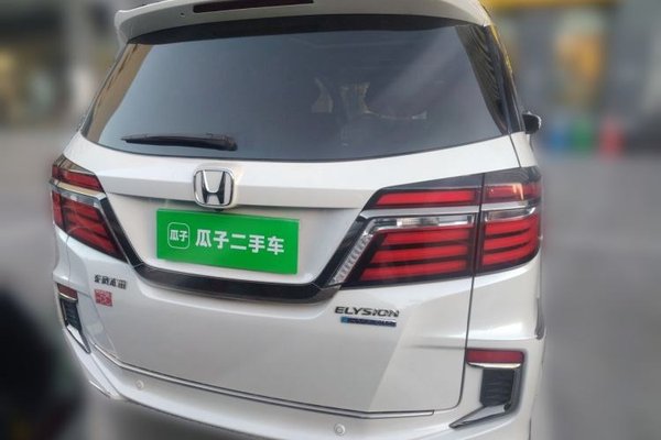 Honda Elysion 2019, 174000 км, за 17792 USD