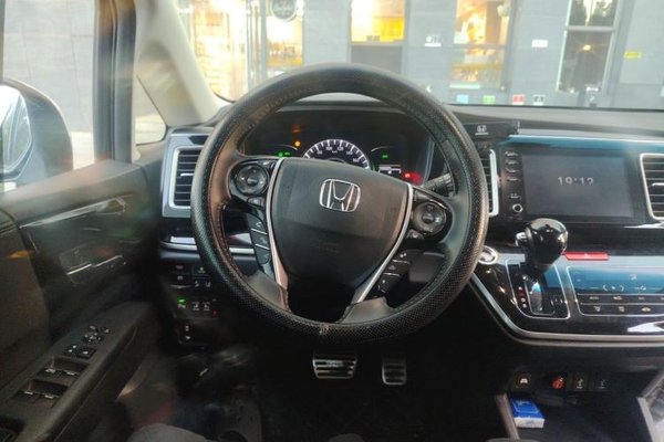 Honda Elysion 2019, 174000 км, за 17792 USD - фото 10