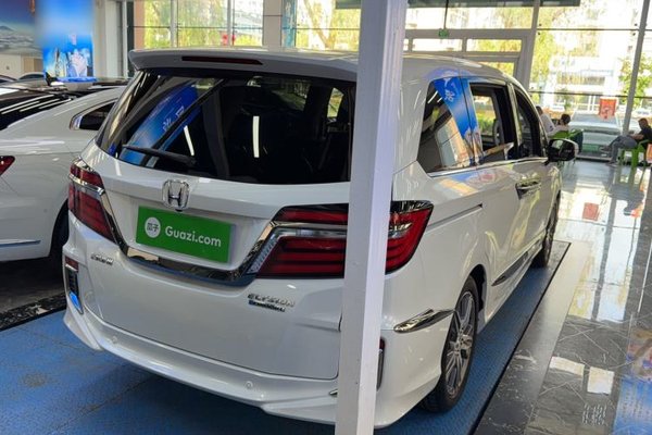 Honda Elysion 2019, 72400 км, за 25228 USD - фото 6