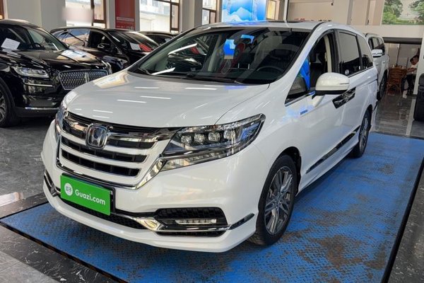 Honda Elysion · 2019 год