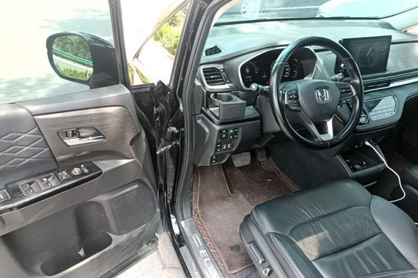 Honda Elysion 2022, 125800 км, за 25437 USD - фото 24