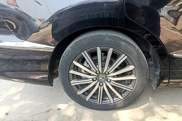 Honda Elysion 2022, 125800 км, за 25437 USD - фото 10