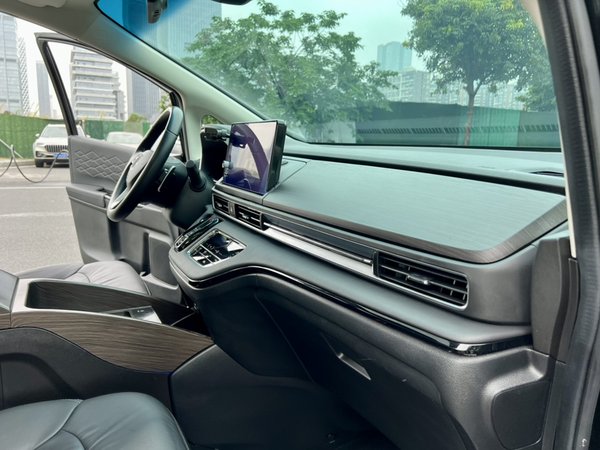 Honda Elysion 2022, 58500 км, за 28982 USD - фото 28