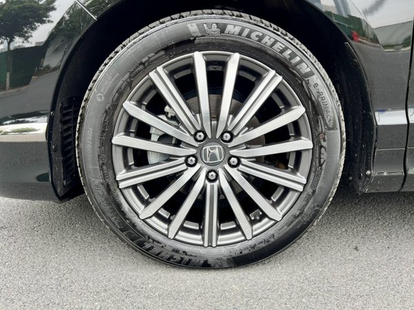 Honda Elysion 2022, 58500 км, за 28982 USD