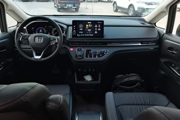 Honda Elysion 2022, 29800 км, за 29889 USD - фото 13