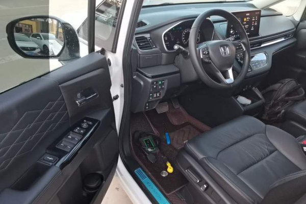 Honda Elysion 2022, 29800 км, за 29889 USD - фото 19