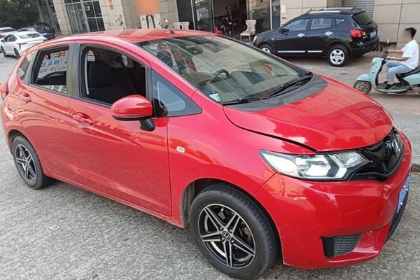 Honda Fit 2014, 127899 км, за 6098 USD