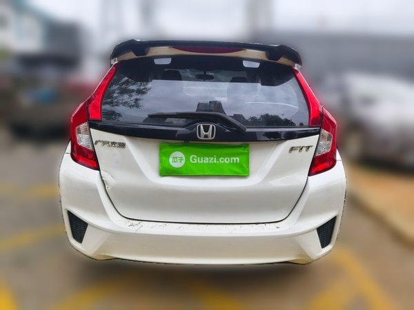 Honda Fit 2014, 135900 км, за 4817 USD