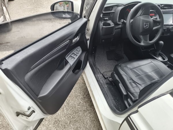 Honda Fit 2014, 135900 км, за 4817 USD - фото 17