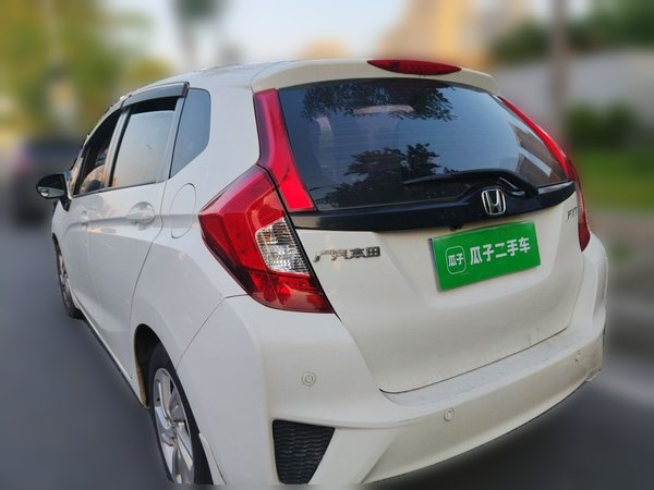 Honda Fit 2014, 136100 км, за 4903 USD