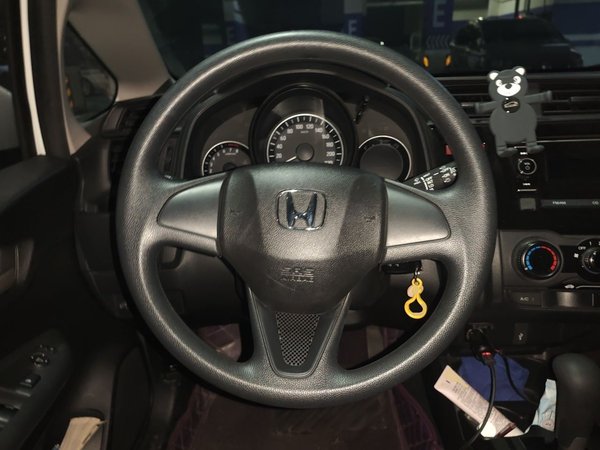 Honda Fit 2016, 32000 км, за 5590 USD - фото 11