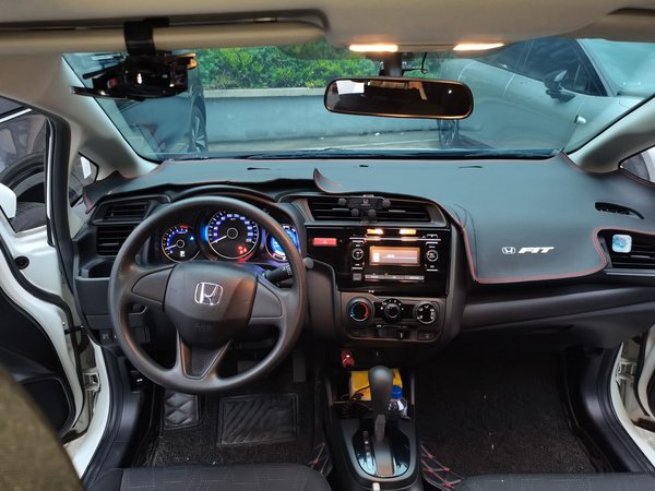 Honda Fit 2016, 52000 км, за 6561 USD - фото 11