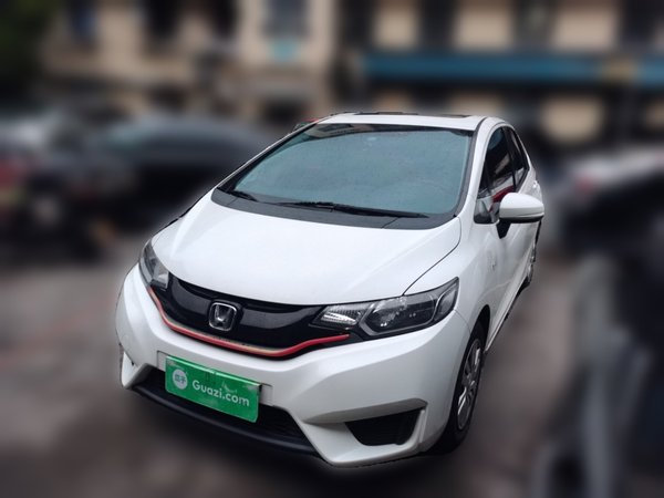 Honda Fit 2016, 52000 км, за 6561 USD