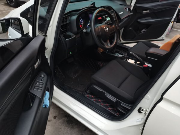 Honda Fit 2016, 52000 км, за 6561 USD - фото 18