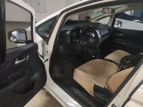 Honda Fit 2016, 62400 км, за 6828 USD - фото 13
